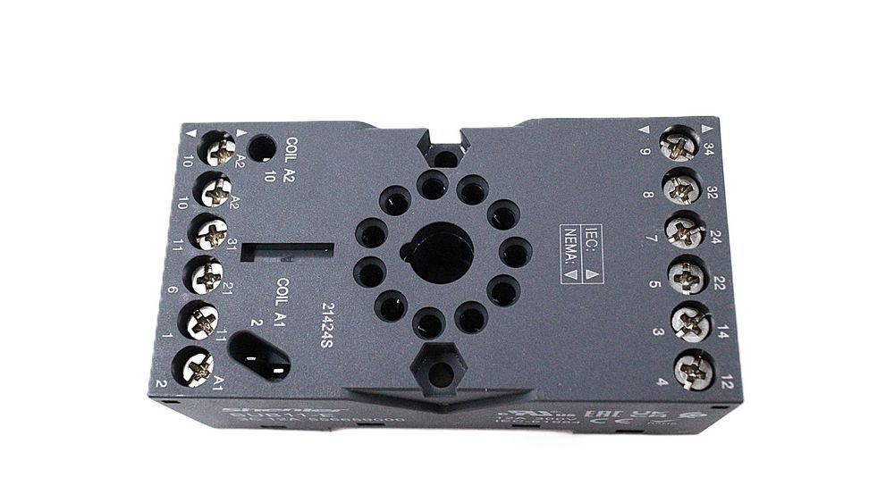 Розетка Shenler SUB11-E